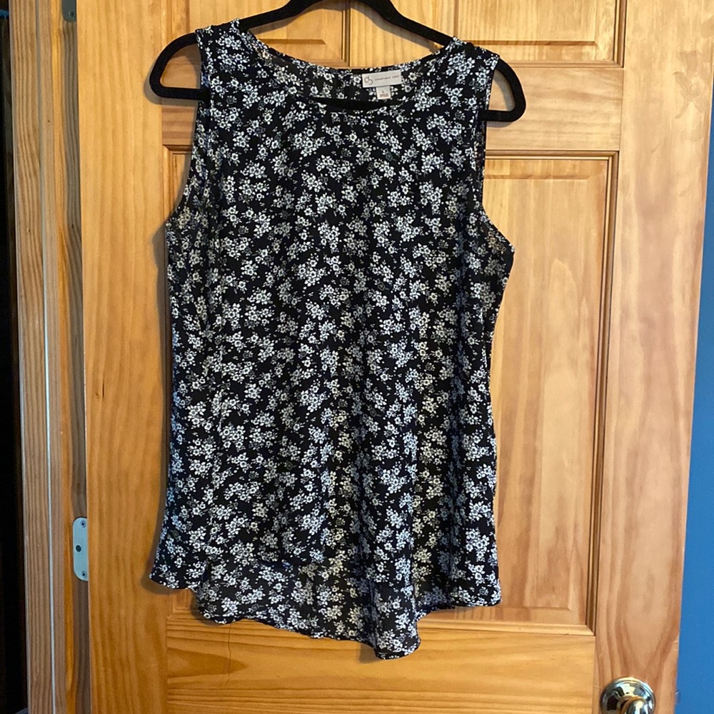 db polyester sleeveless top